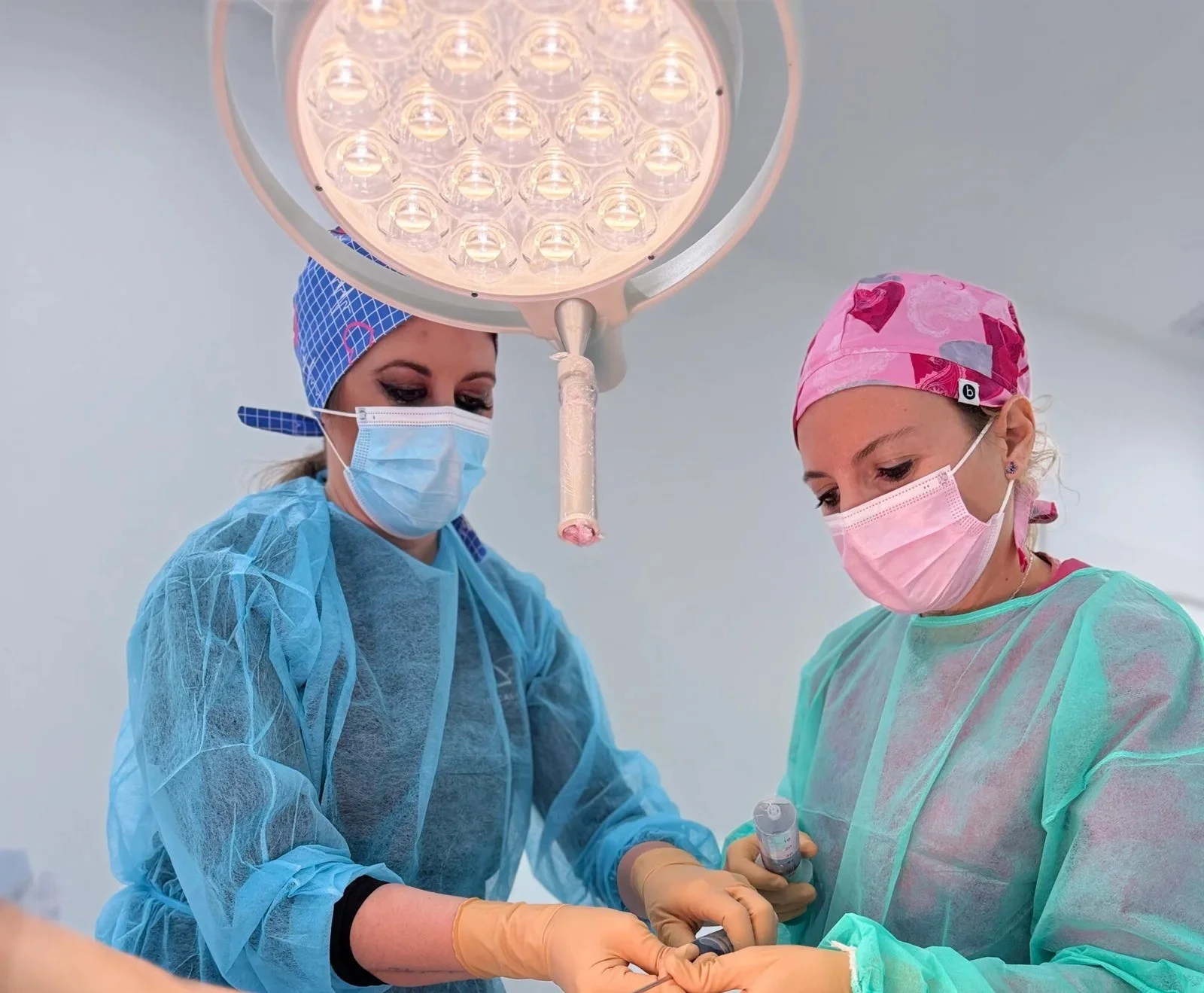 Lipoláser de brazos — Medical Linares